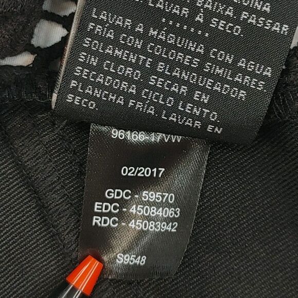 Harley Davidson Women's Black Studded Tassel Zipper Open Crochet Vest Large - Picture 11 of 13